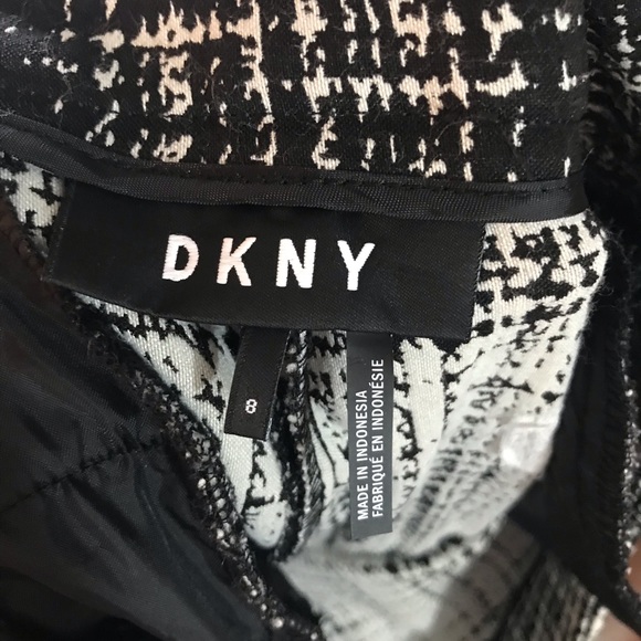 Women’s size 8 DKNY pants - Picture 3 of 3